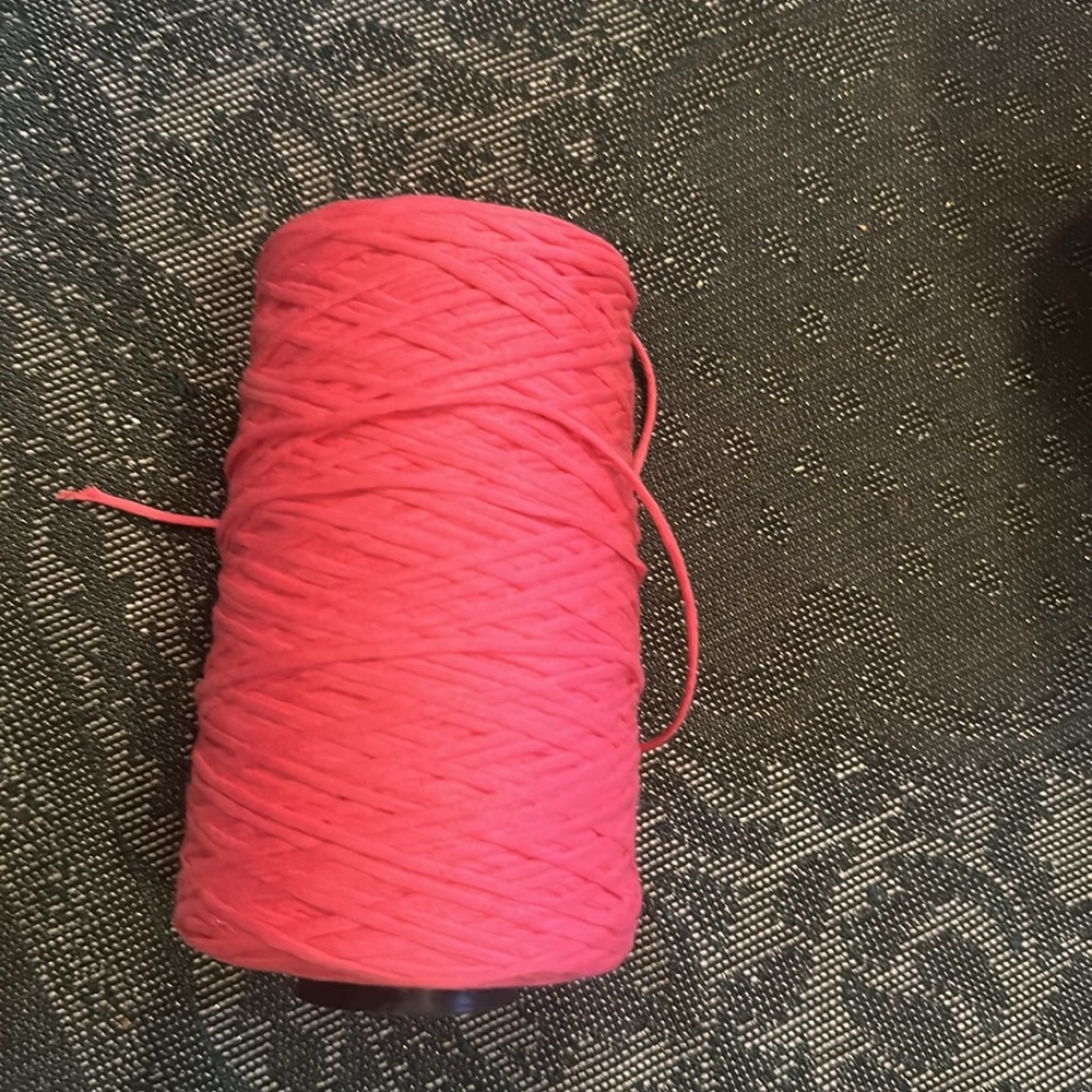 Crochet  thread - Picture 2 of 2